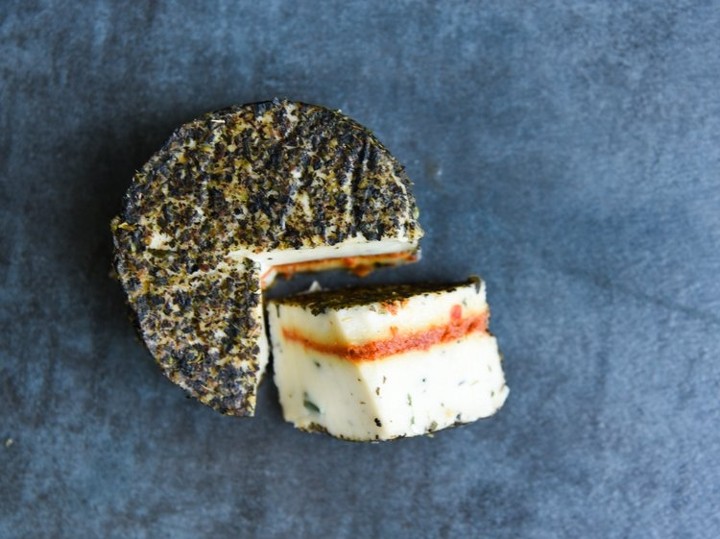 tomato herb fromage